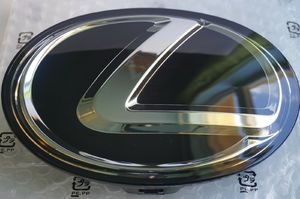 Стеклянная эмблема на решетку Lexus GX460